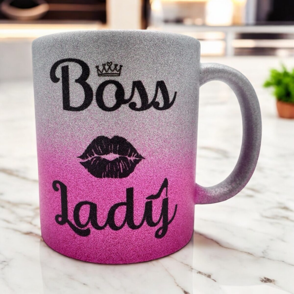 Taza boss lady all black glitter mug